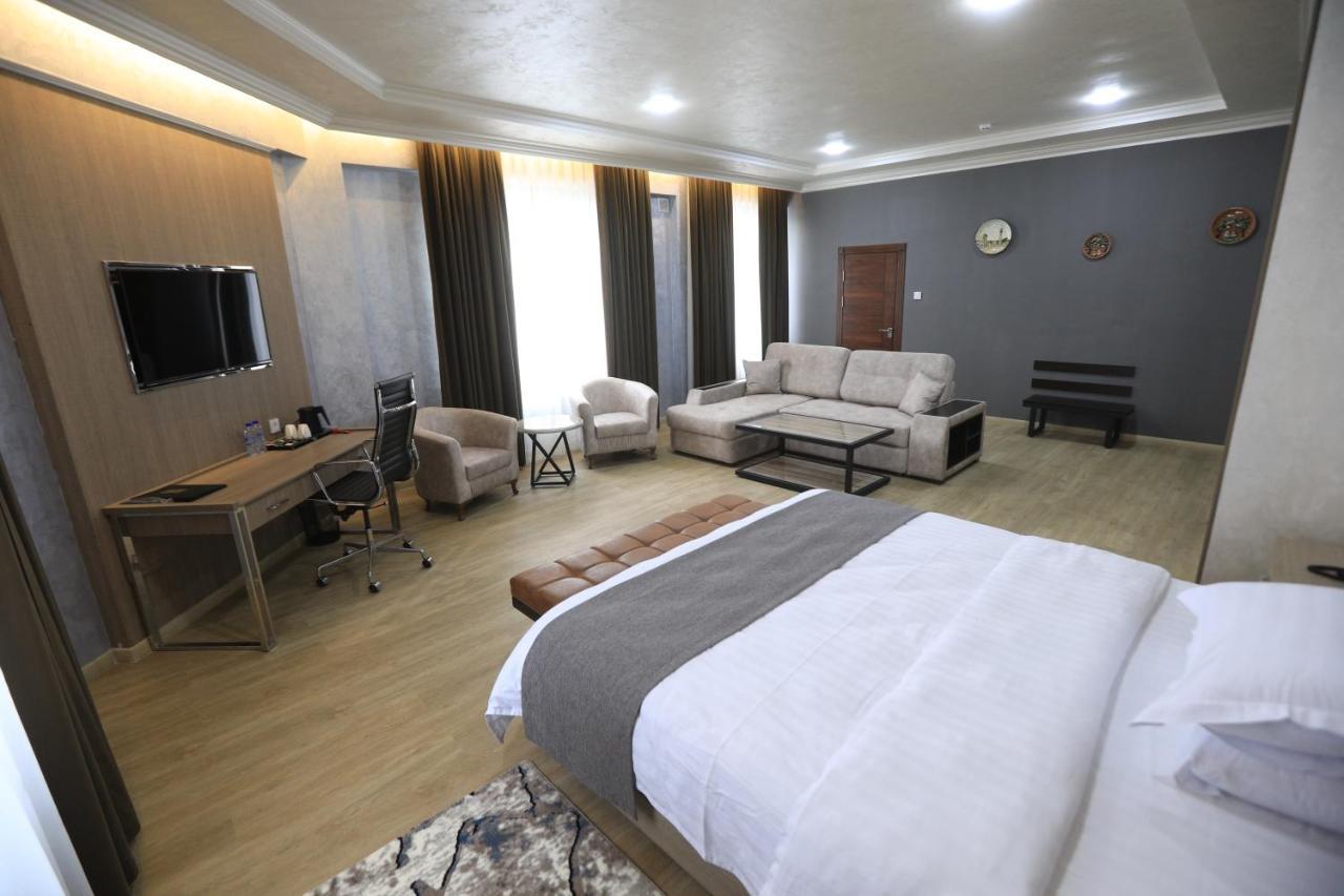 אנדיז'ן Chlnor Hotel מראה חיצוני תמונה