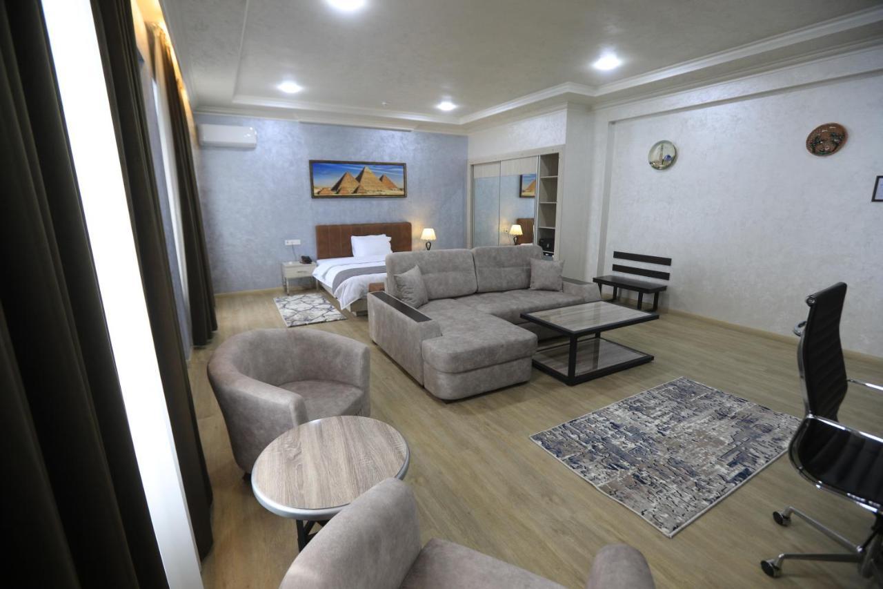 אנדיז'ן Chlnor Hotel מראה חיצוני תמונה