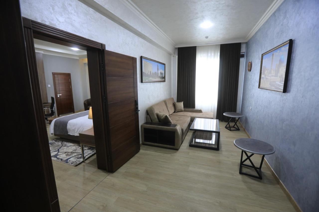אנדיז'ן Chlnor Hotel מראה חיצוני תמונה
