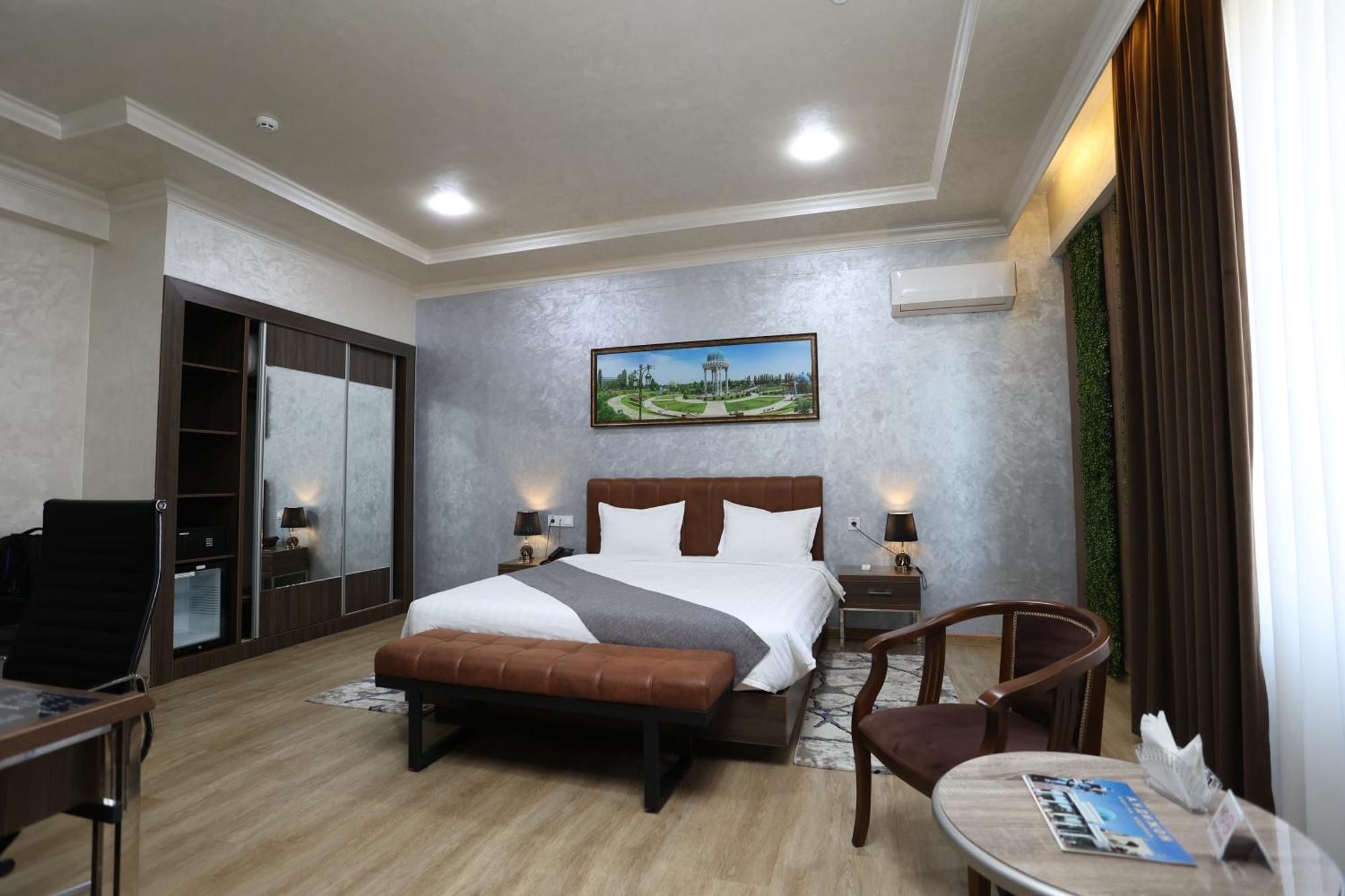 אנדיז'ן Chlnor Hotel מראה חיצוני תמונה
