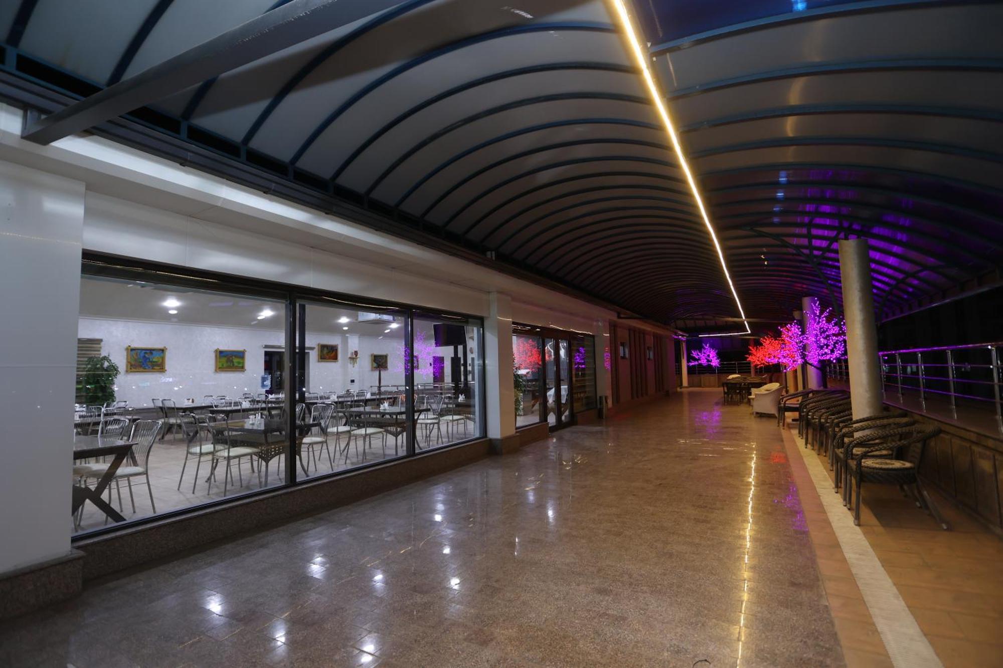 אנדיז'ן Chlnor Hotel מראה חיצוני תמונה