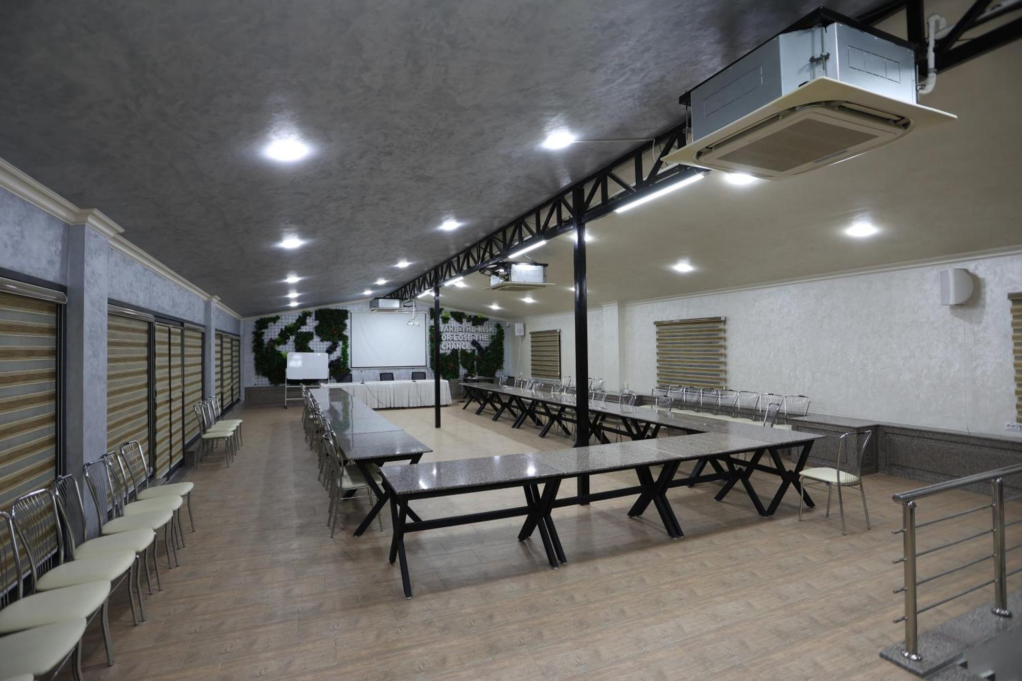 אנדיז'ן Chlnor Hotel מראה חיצוני תמונה