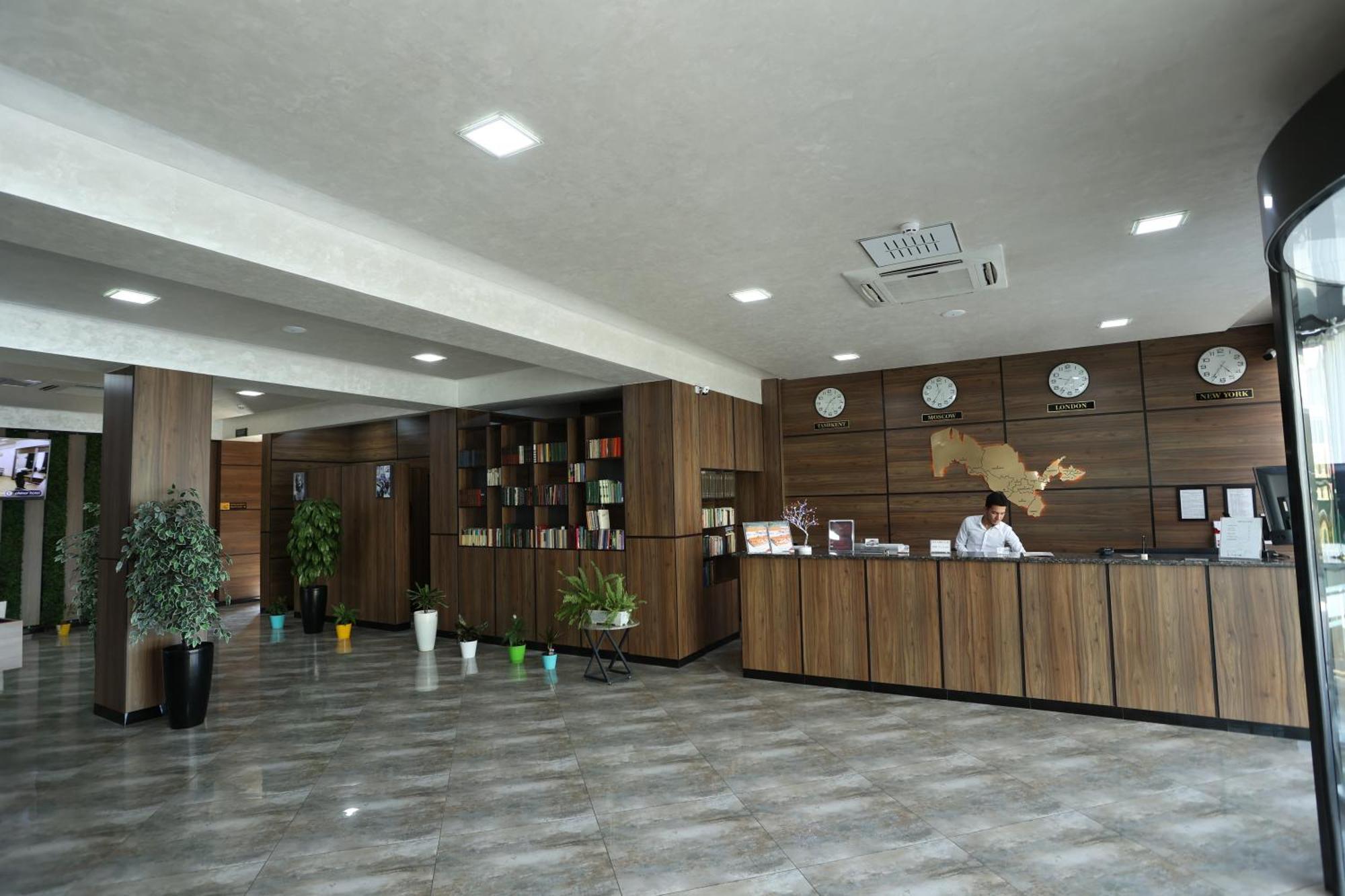 אנדיז'ן Chlnor Hotel מראה חיצוני תמונה